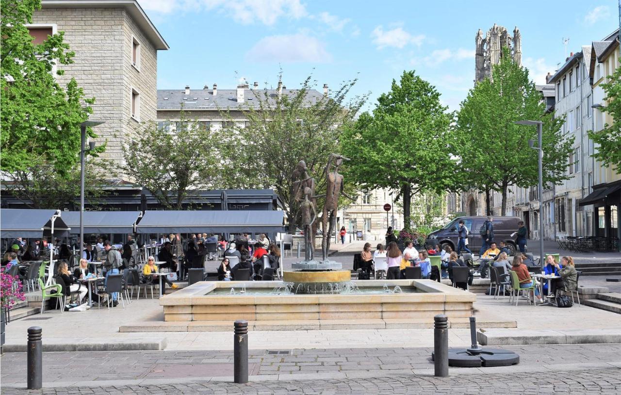 Nice Apartment In Le Mesnil-Esnard With Wifi Luaran gambar